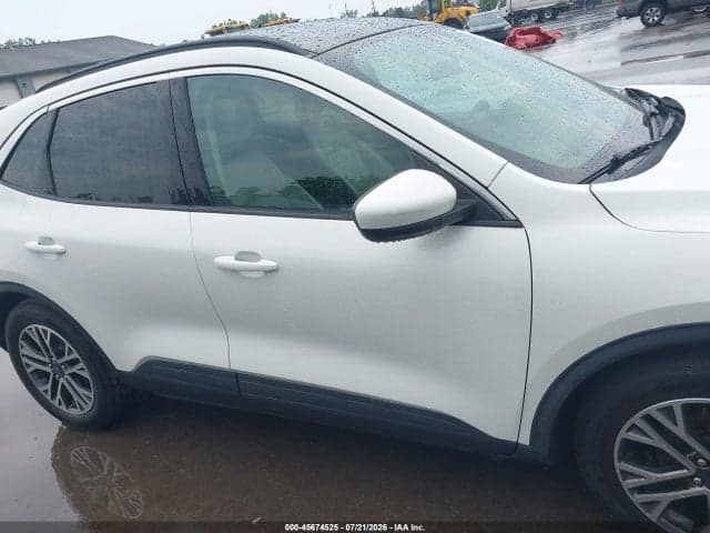 2020 FORD ESCAPE SEL 14