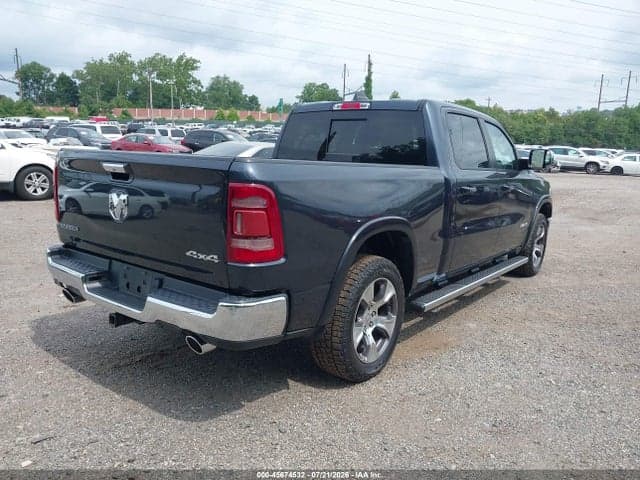 2020 RAM 1500 LARAMIE 4X4 6'4 BOX 4