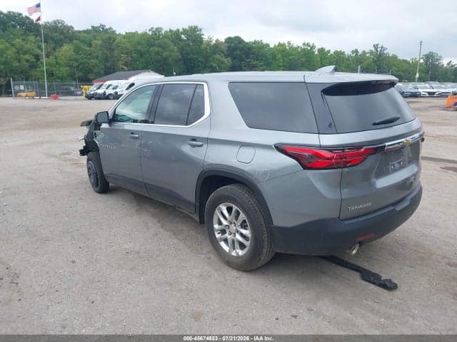 2023 CHEVROLET TRAVERSE FWD LS 3
