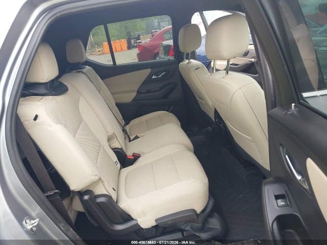2023 CHEVROLET TRAVERSE FWD LS 8