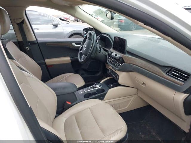 2020 FORD ESCAPE TITANIUM 5