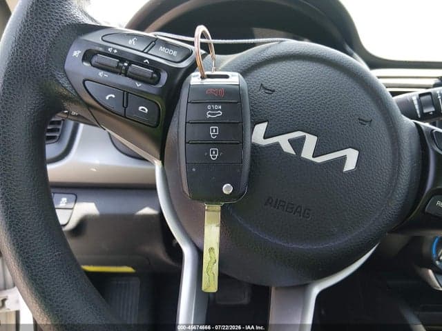 2022 KIA RIO S 11