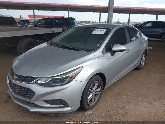 2017 CHEVROLET CRUZE LT AUTO 2