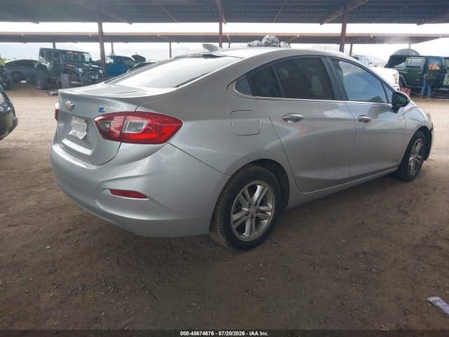 2017 CHEVROLET CRUZE LT AUTO 4