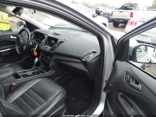2018 FORD ESCAPE SEL 5