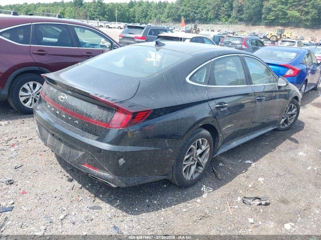 2022 HYUNDAI SONATA SEL 4