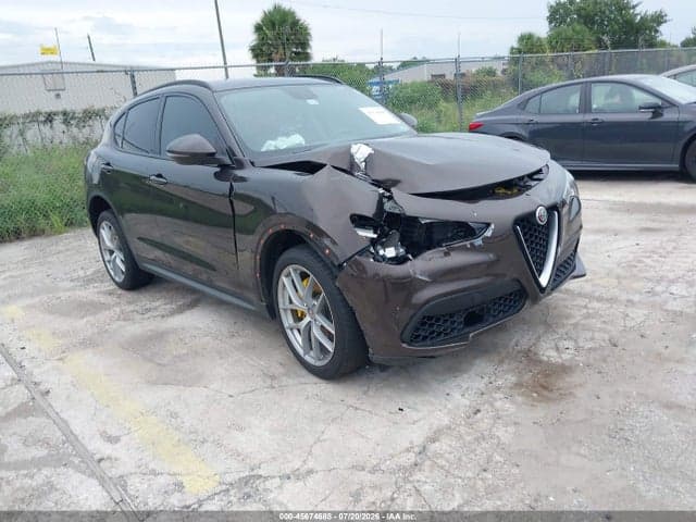 2018 ALFA ROMEO STELVIO SPORT AWD