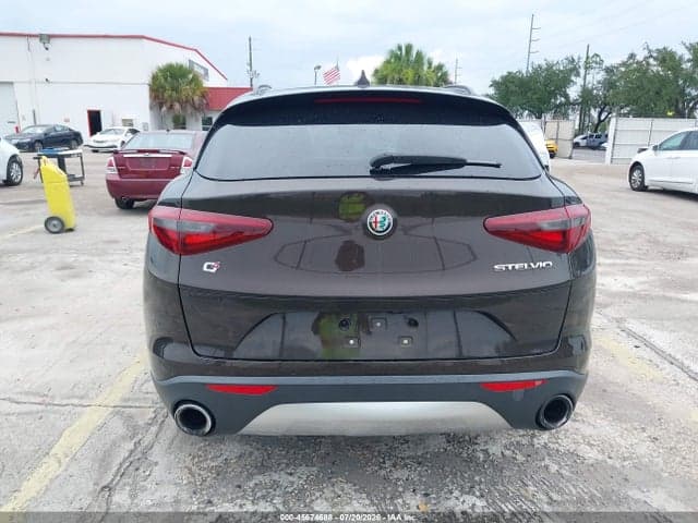 2018 ALFA ROMEO STELVIO SPORT AWD 16