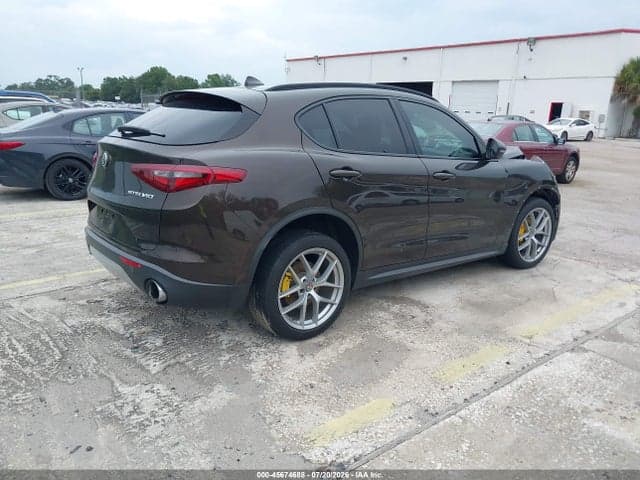 2018 ALFA ROMEO STELVIO SPORT AWD 4