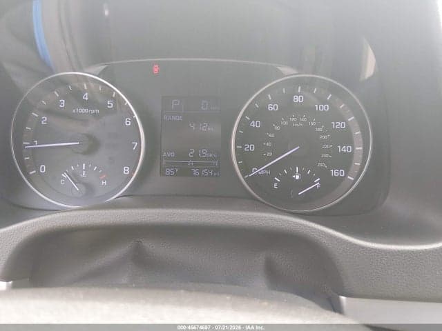 2017 HYUNDAI ELANTRA SE 7