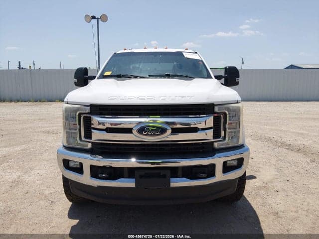 2017 FORD F-350 XLT 13