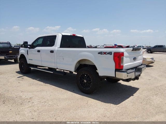 2017 FORD F-350 XLT 3