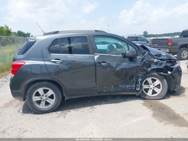 2017 CHEVROLET TRAX LT 13