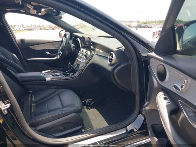 2020 MERCEDES-BENZ C 300 5
