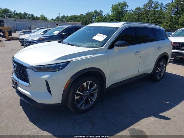 2023 INFINITI QX60 LUXE AWD 2