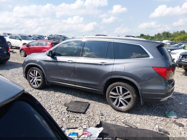 2017 HONDA PILOT TOURING 15