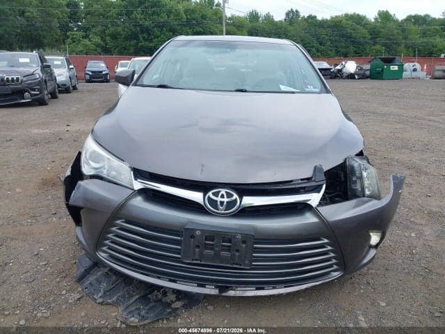 2017 TOYOTA CAMRY XLE 6