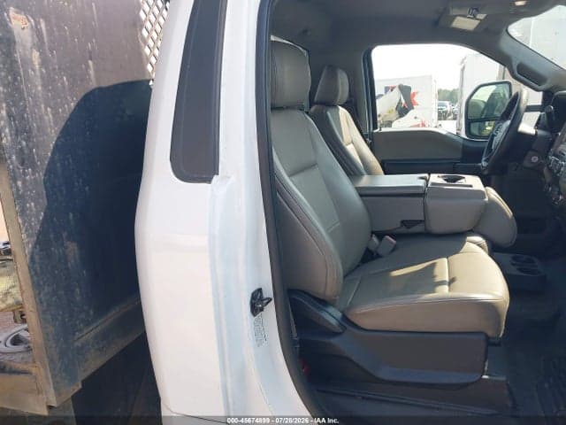 2019 FORD F-550 CHASSIS XL 8