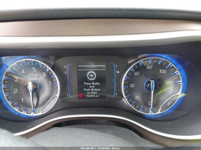 2020 CHRYSLER VOYAGER LXI 7