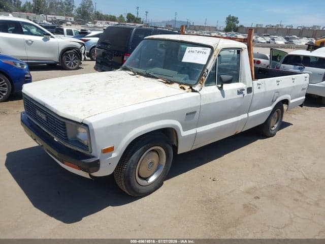 1984 MAZDA B2000 LONG BED 2