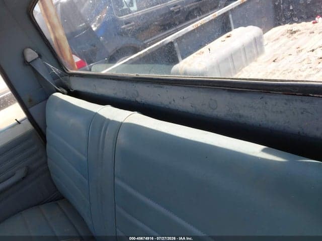 1984 MAZDA B2000 LONG BED 8