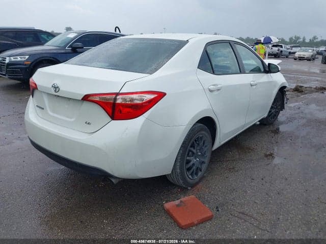 2018 TOYOTA COROLLA LE 4