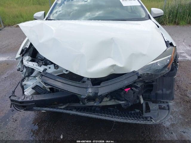 2018 TOYOTA COROLLA LE 6
