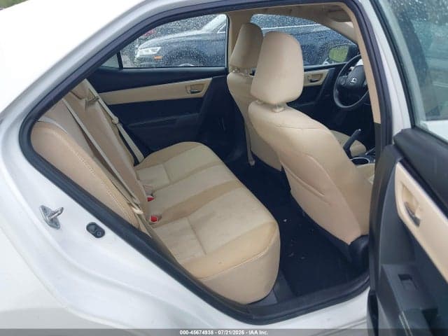2018 TOYOTA COROLLA LE 8