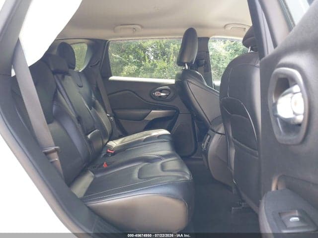 2021 JEEP CHEROKEE LATITUDE LUX 4X4 8