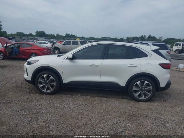 2024 FORD ESCAPE PLATINUM 15