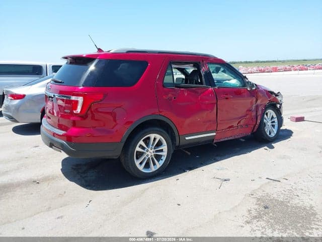 2018 FORD EXPLORER XLT 4