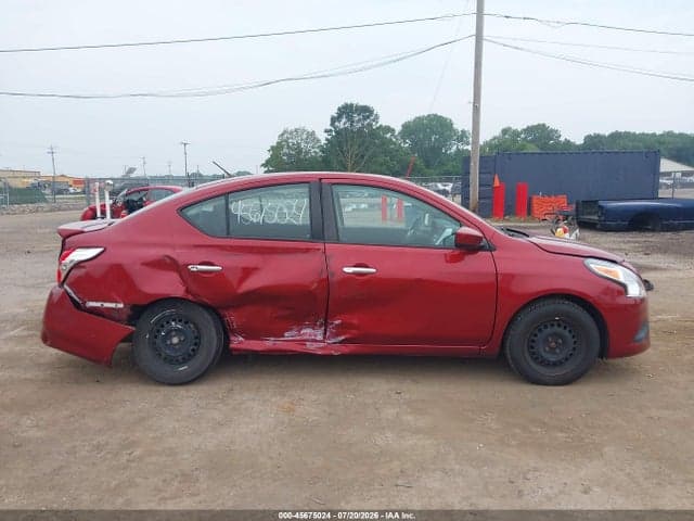 2019 NISSAN VERSA 1.6 SV 14