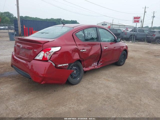 2019 NISSAN VERSA 1.6 SV 4