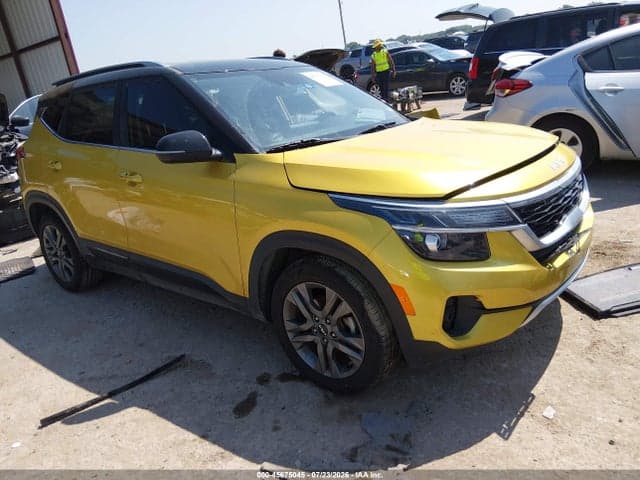 2023 KIA SELTOS S 1