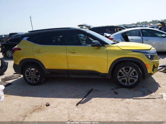 2023 KIA SELTOS S 13