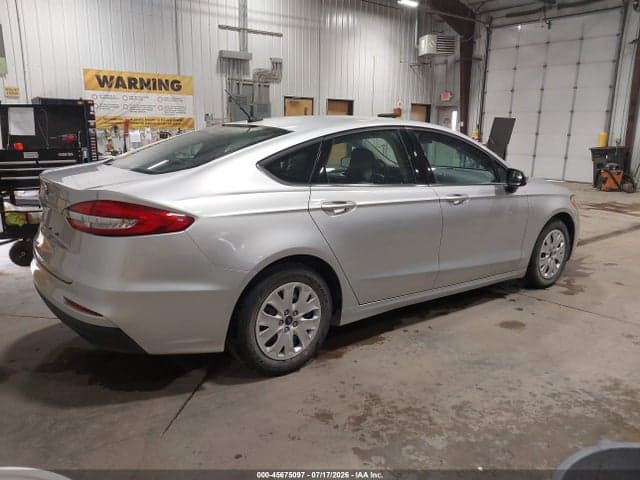 2019 FORD FUSION S 4