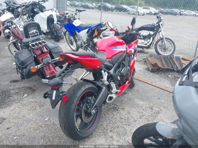 2026 HONDA CBR650 R 4