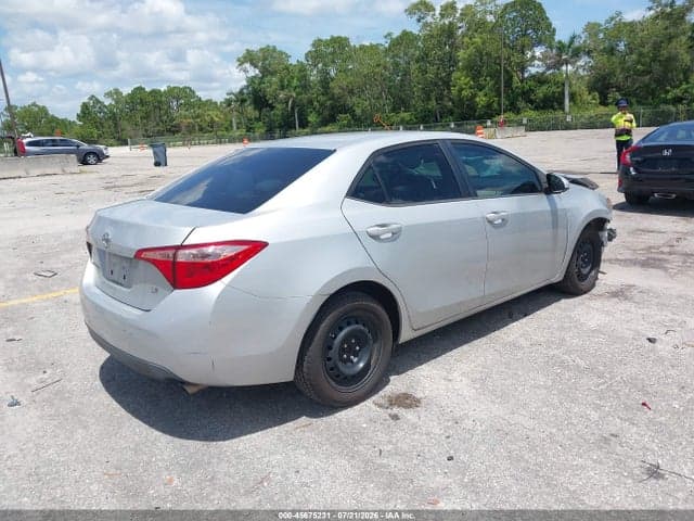 2019 TOYOTA COROLLA LE 4