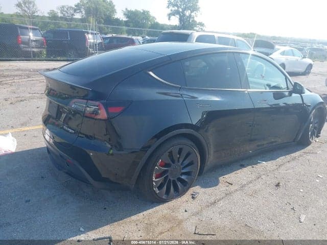 2023 TESLA MODEL Y PERFORMANCE DUAL MOTOR ALL-WHEEL DRIVE 4