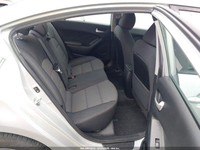 2018 KIA FORTE LX 8