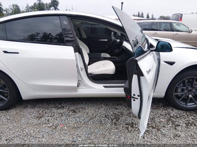 2022 TESLA MODEL 3 LONG RANGE DUAL MOTOR ALL-WHEEL DRIVE 5