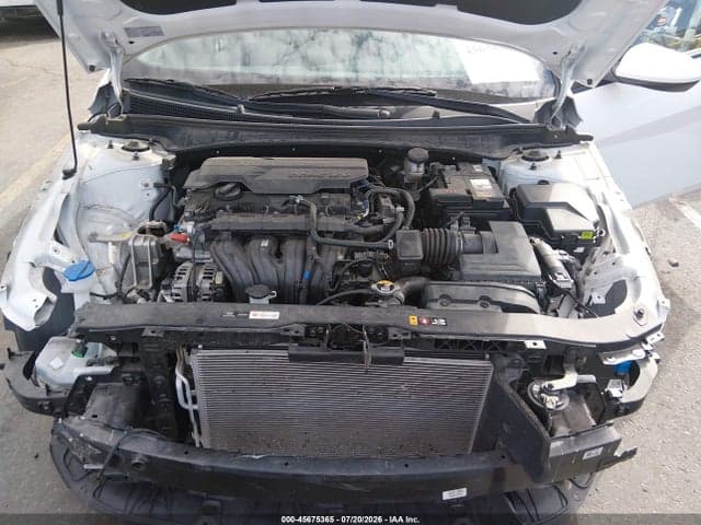 2024 HYUNDAI ELANTRA SEL 10