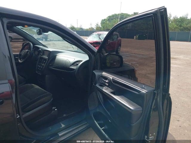 2019 DODGE GRAND CARAVAN SE PLUS 5
