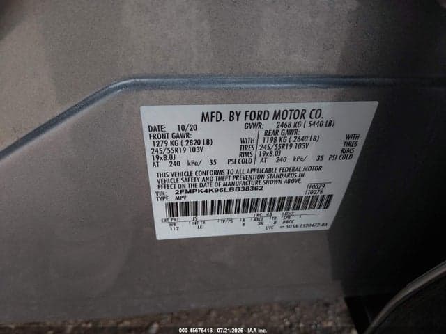 2020 FORD EDGE TITANIUM 9