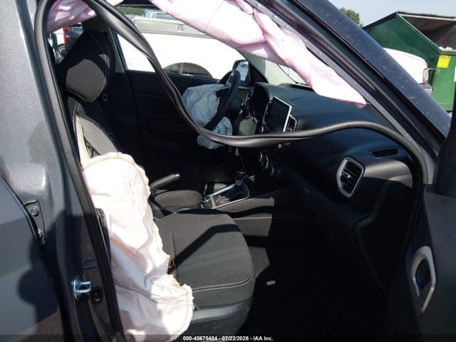 2026 HYUNDAI VENUE SEL 5