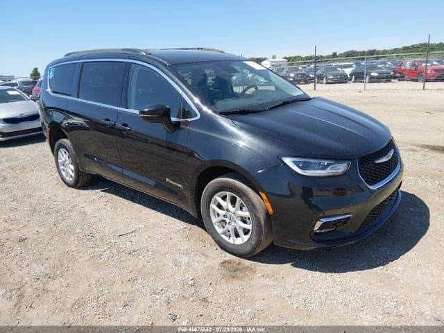2022 CHRYSLER PACIFICA TOURING L 1