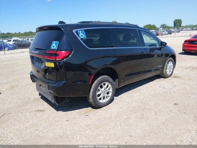 2022 CHRYSLER PACIFICA TOURING L 4