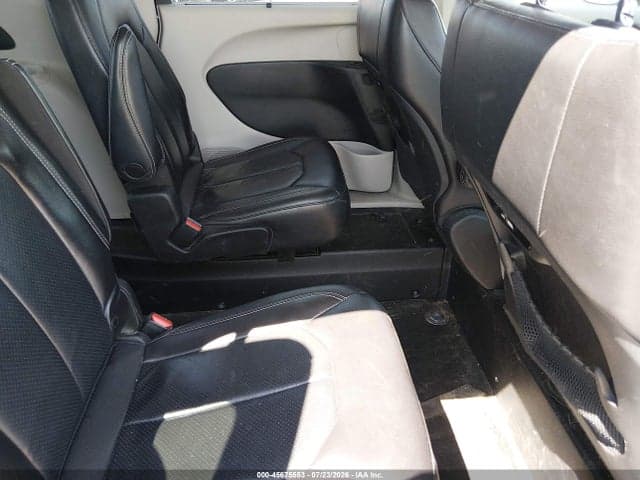 2022 CHRYSLER PACIFICA TOURING L 8