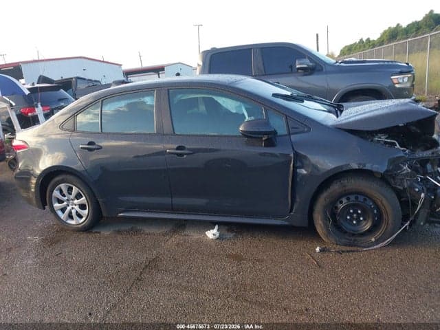 2026 TOYOTA COROLLA LE 13