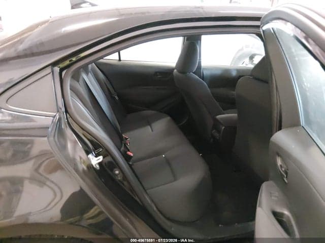 2024 TOYOTA COROLLA LE 8